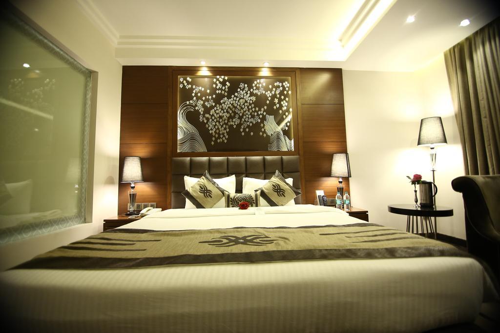 Hotel Jrd Exotica New Delhi Værelse billede